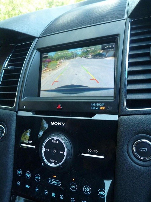 Importance of Vehicle Backup Camera MVI Auto