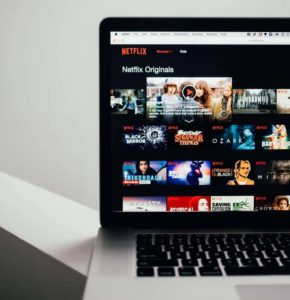 Watch Netflix on Apple CarPlay in Your Chevy MyLink